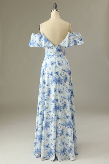 Uma linha fora do ombro azul floral imprimir longo vestido de dama de honra